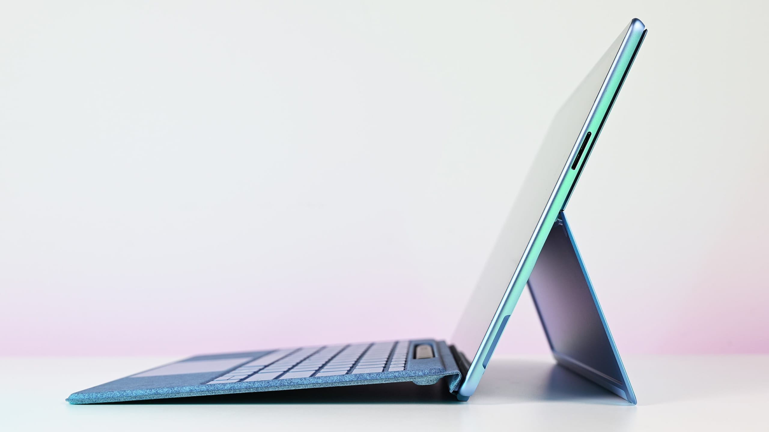 Surface Pro 11