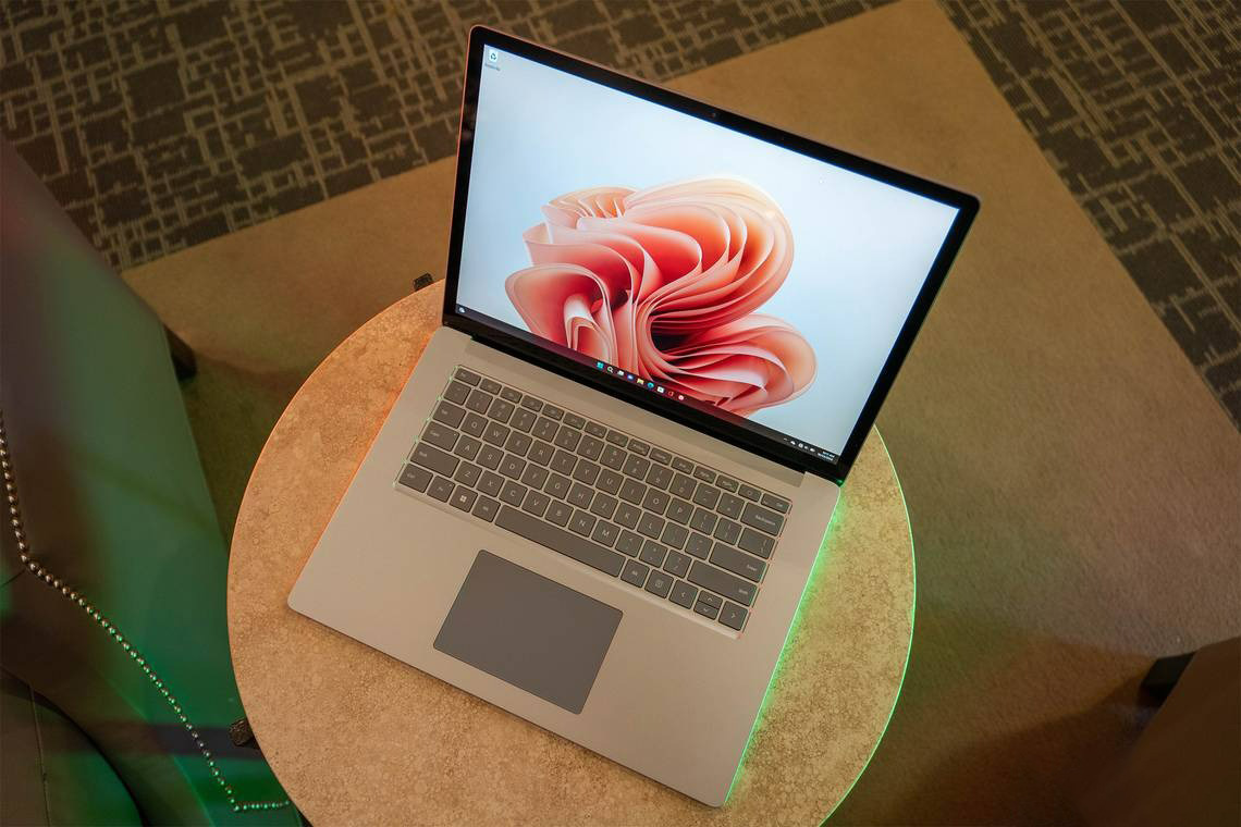 Surface Laptop