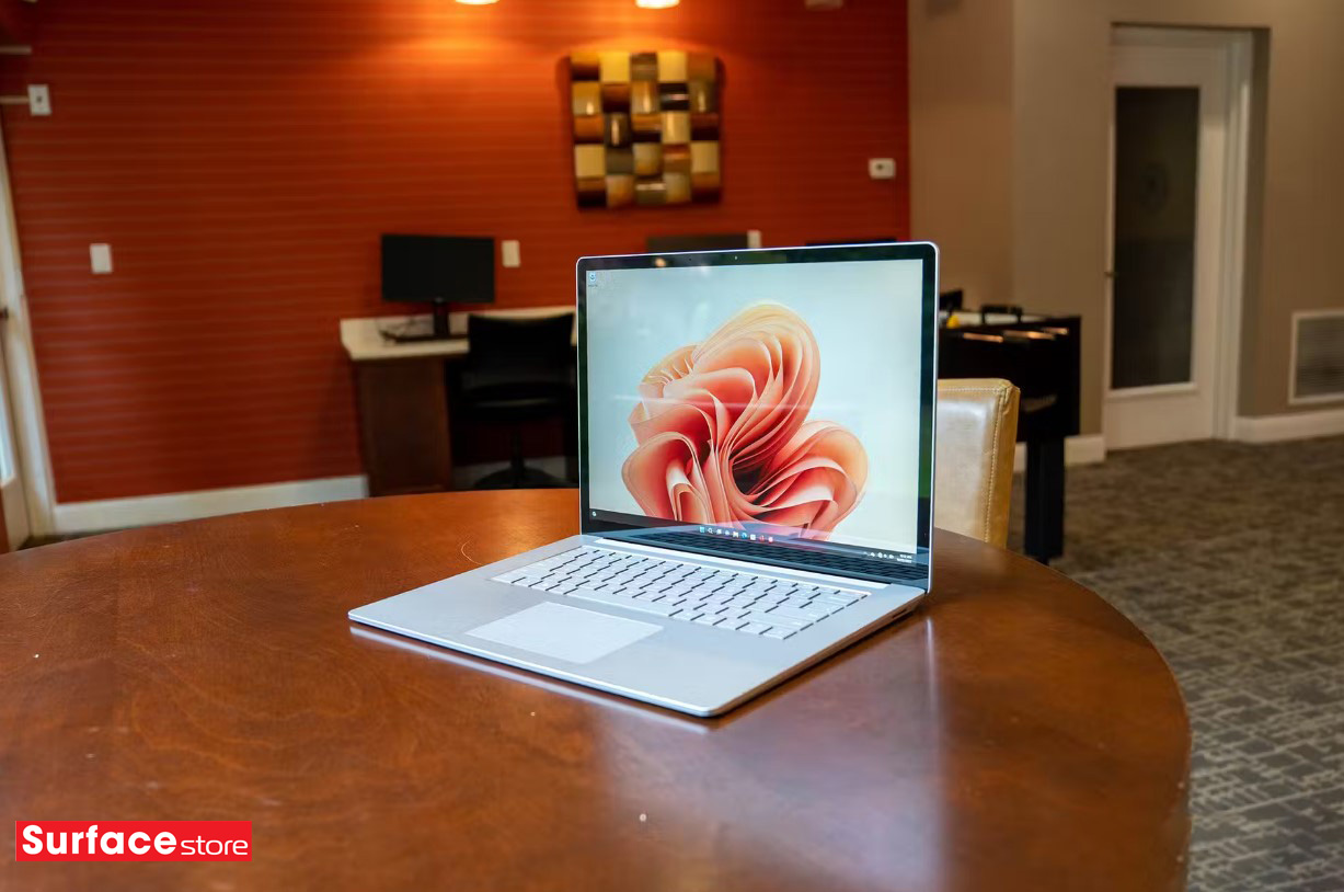 Surface Laptop 