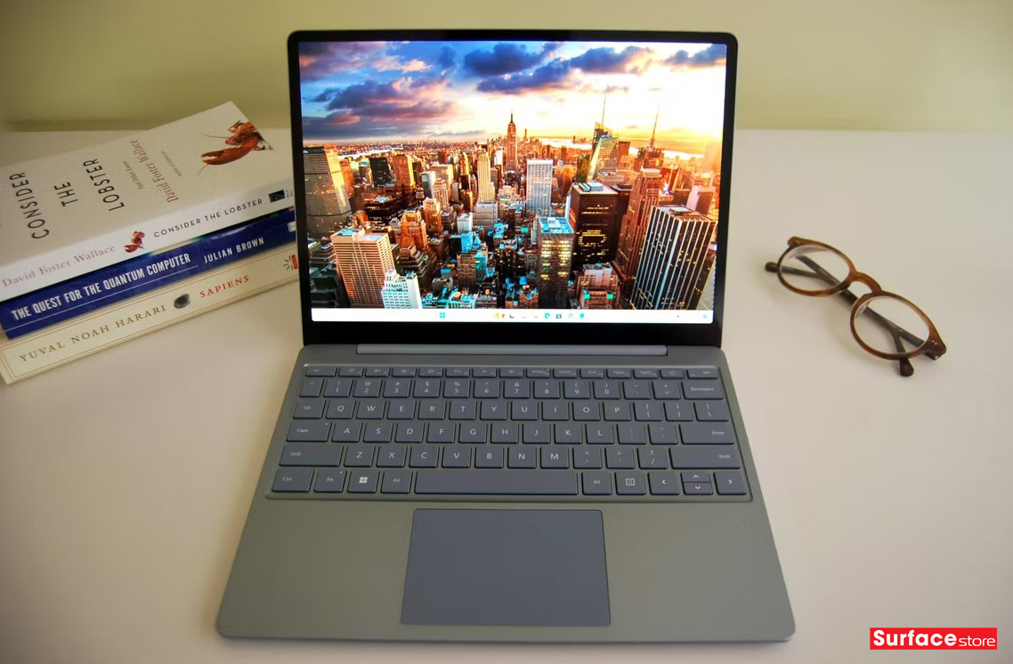 Surface Laptop